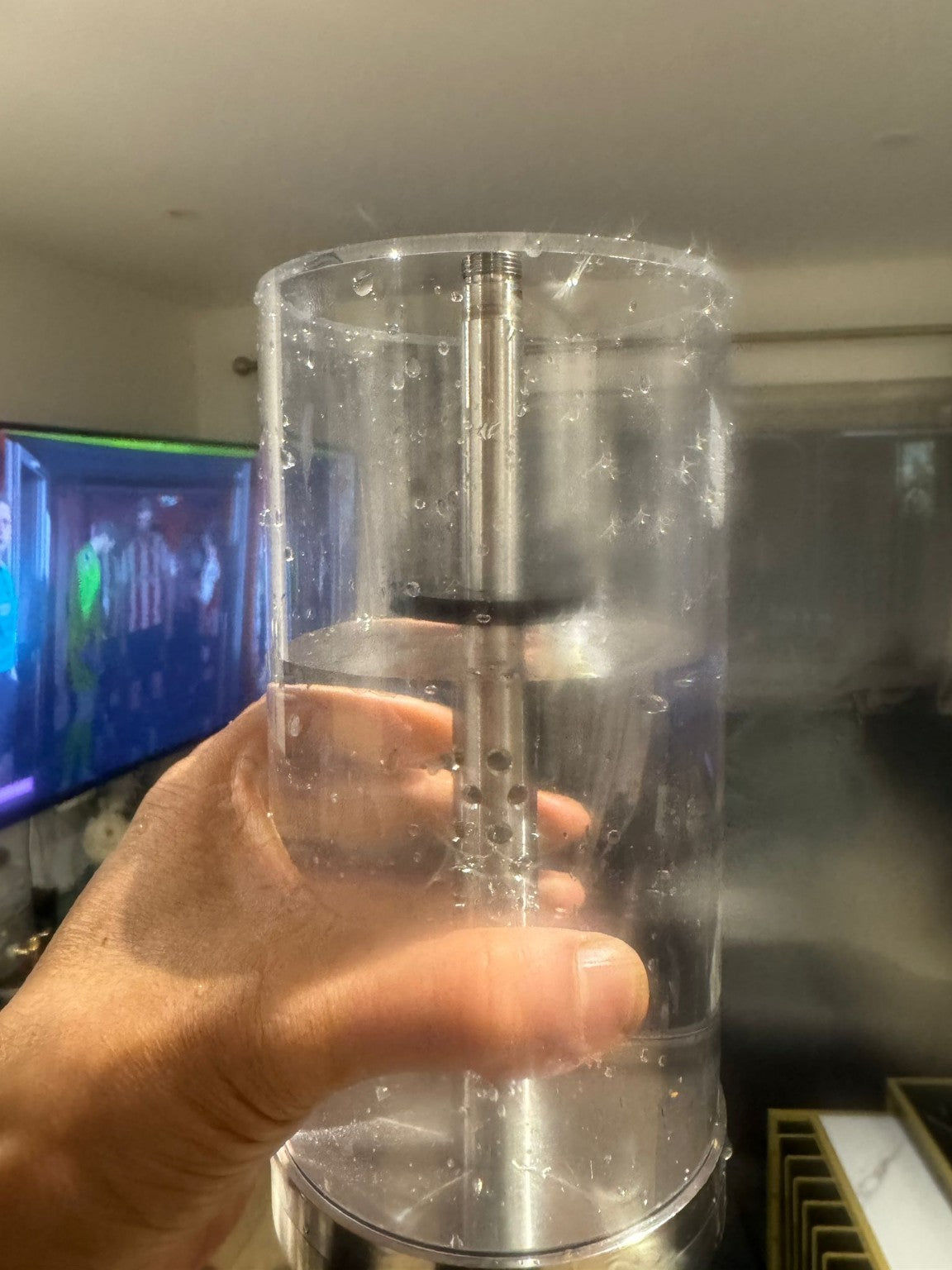 Correct water level inside WOWHOOKAH base